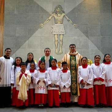 Consagración de nuevos Monaguillos para la Catedral de Riobamba