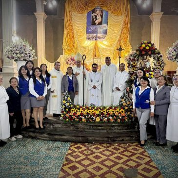 Eucaristía por los 100 años de la Unidad Educativa Gabriel García Moreno de Guano