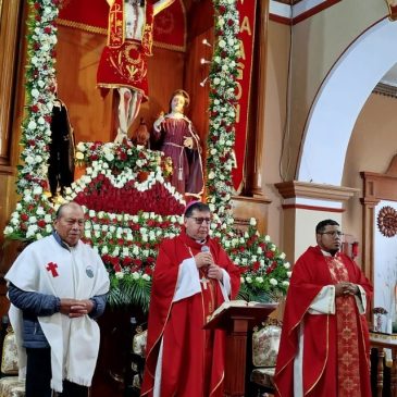 Fiesta del Señor de la Agonía en Punín