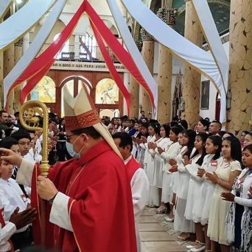 Confirmaciones en la Parroquia de Guasuntos