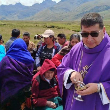 Eucaristía de acción de gracias por la construcción del puente peatonal sobre el río Atillo